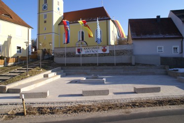 der neue Dorfplatz