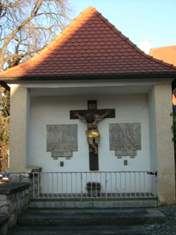 Das 'Kriegerdenkmal' in Lintach