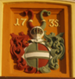 Wappen über der Kirchentür